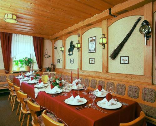 Hotel Post Nordhalben Экстерьер фото